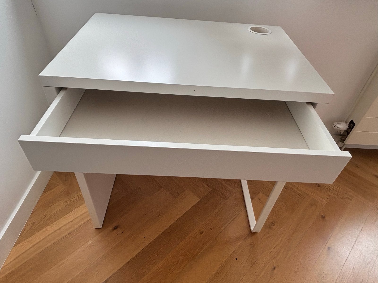 Compact wit bureau met lade - 73x50x75 cm, Huis en Inrichting, Bureaus, Ophalen, Overige typen, Gebruikt, Met lades