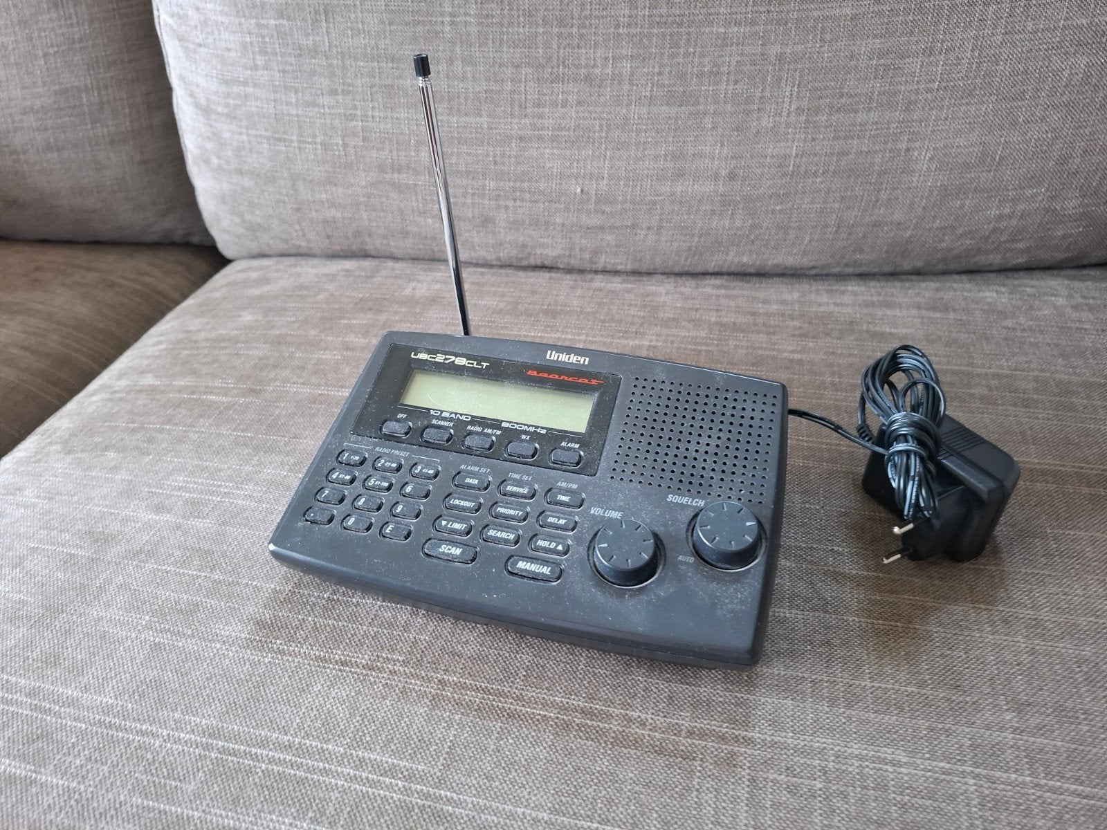 Uniden UBC278CLT Scanner Radio met Adapter, Ophalen of Verzenden, Gebruikt, Radio