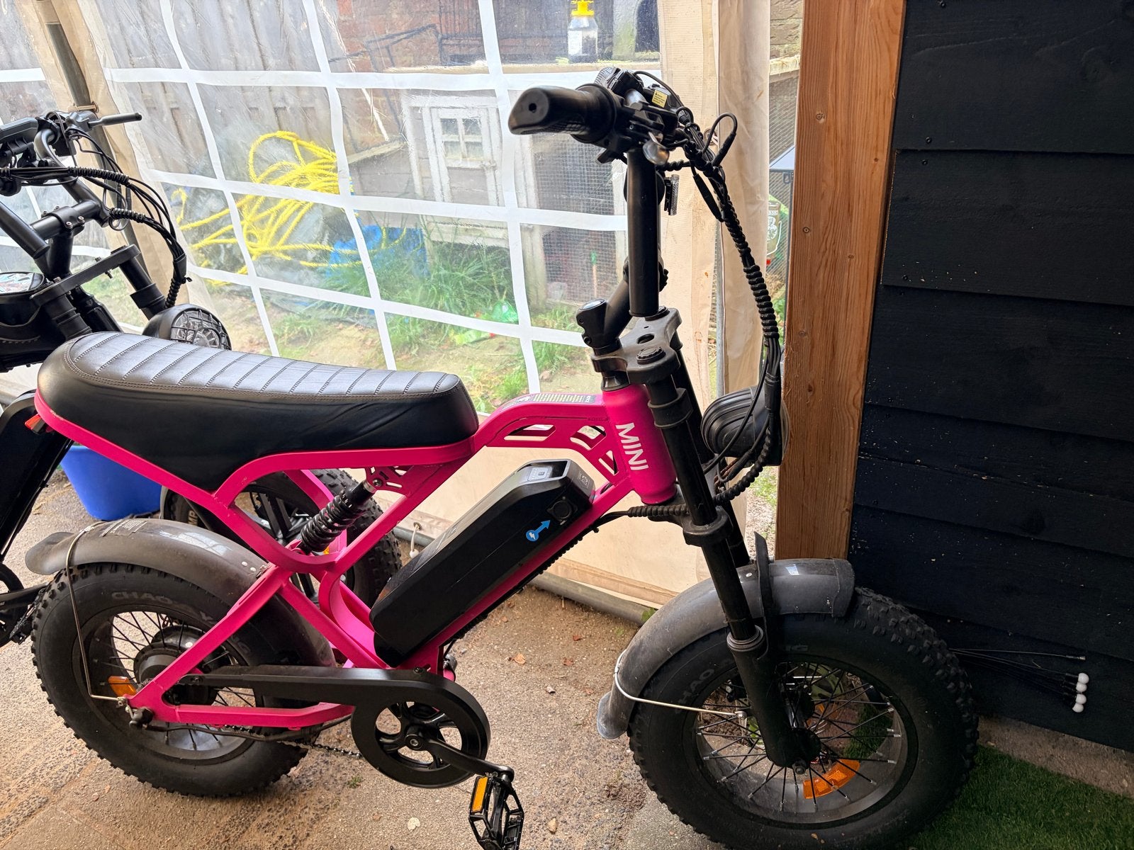 Roze mini Fatbike E-bike - Zo goed als nieuw, Fietsen en Brommers, Zo goed als nieuw, Minder dan 47 cm, 50 km per accu of meer