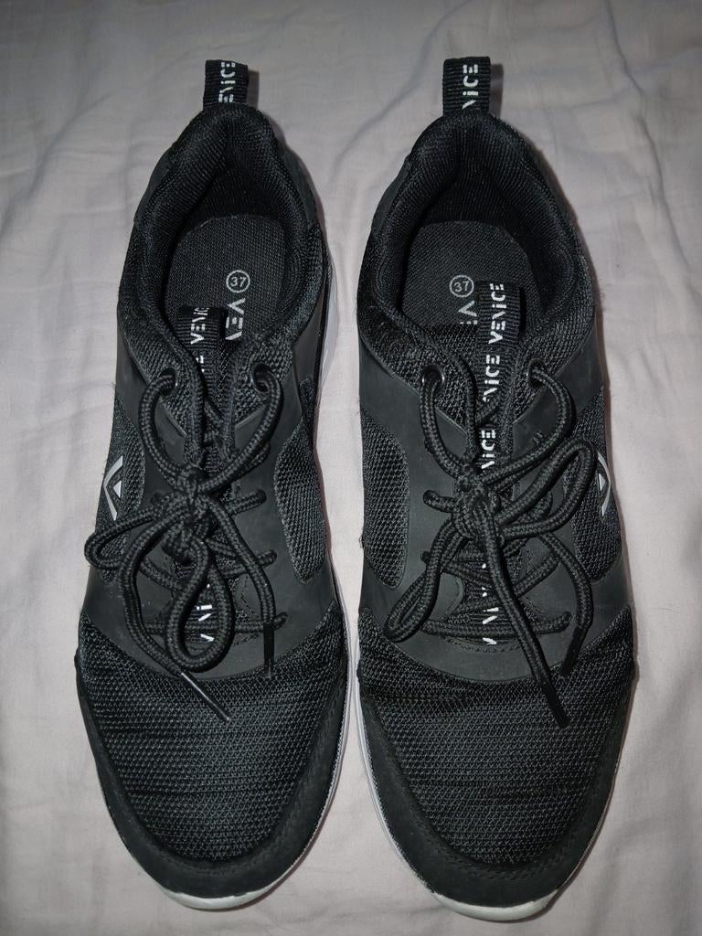 Sneakers Venice maat 37, Venice, Ophalen of Verzenden, Zo goed als nieuw, Jongen of Meisje