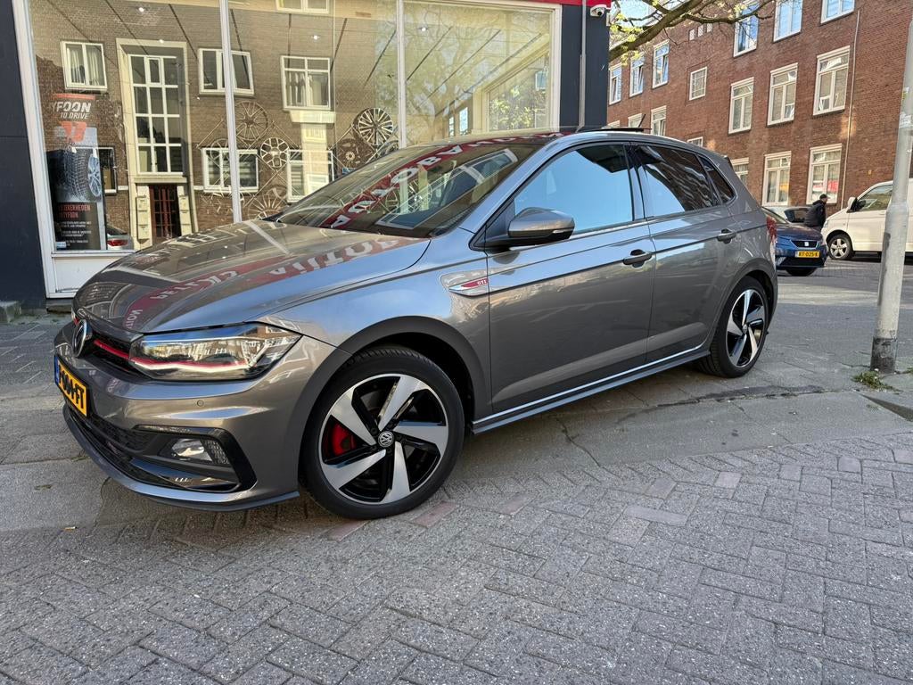 Volkswagen Polo 2.0 TSI 200pk 2018 Grijs pano keyless vol op, Stof, 4 cilinders, 1984 cc, Grijs