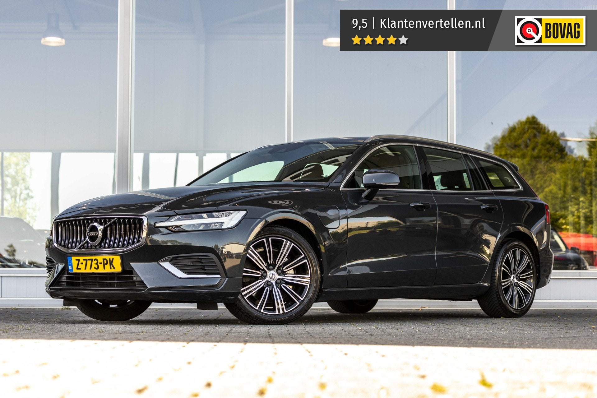Volvo V60 2.0 T8 Twin Engine AWD Inscription | Pano | Harman, Auto's, 12 maanden, Gebruikt, Euro 6, 4 cilinders