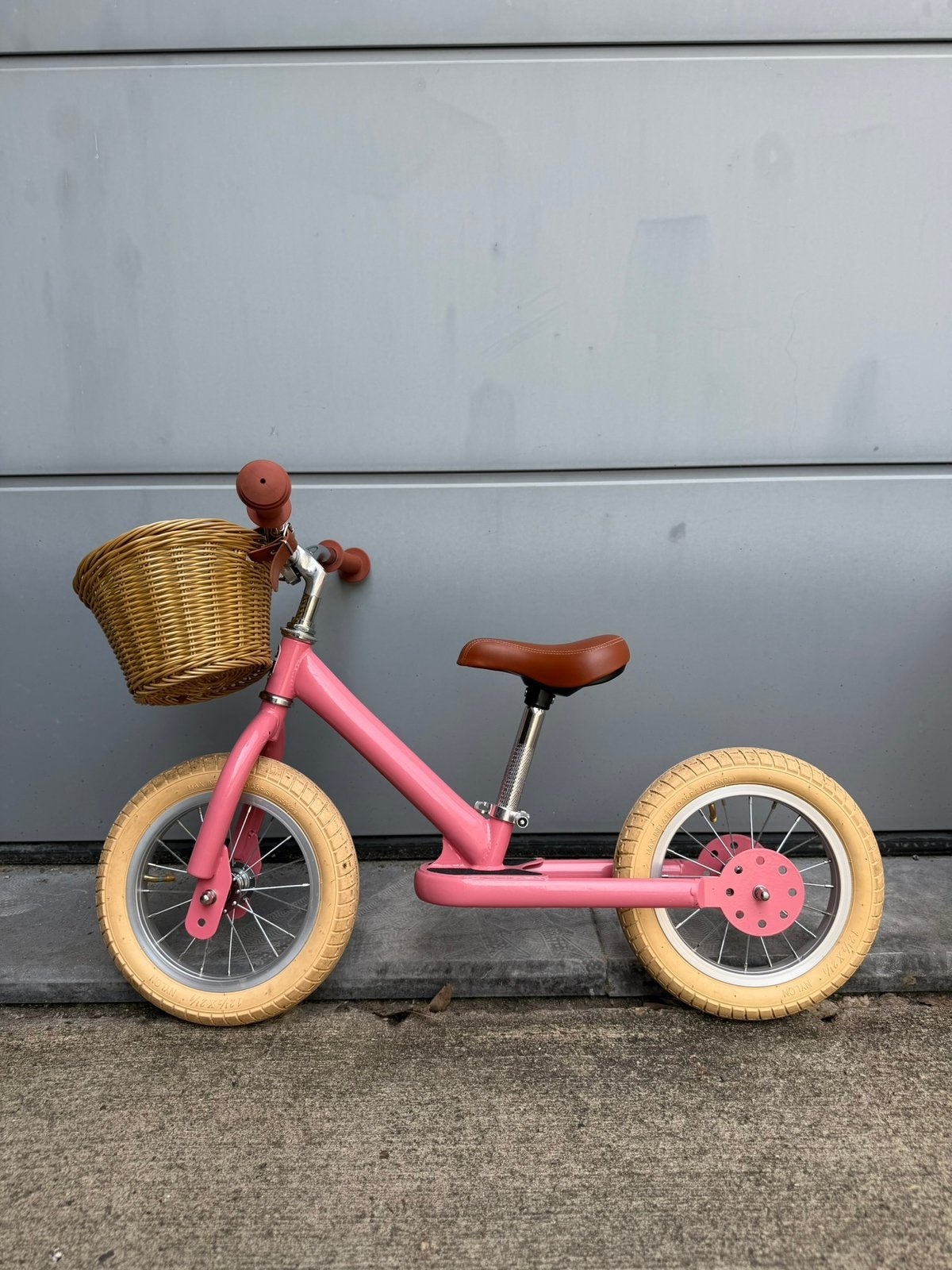 Trybike Steel Loopfiets – Mat Roze (zo goed als nieuw), Ophalen, Zo goed als nieuw, Loopfiets