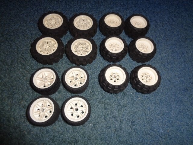 Partij Q183=14x Lego technic wielen, Lego, Lego, Gebruikt, Lego