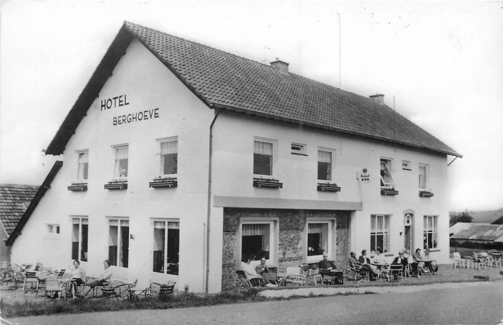 388-505-049 Epen  Hotel Berghoeve, Verzenden, Voor 1920, Limburg