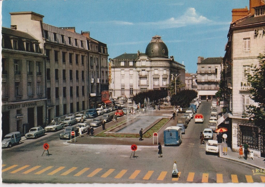 Frankrijk, Perigueux met auto's, Citroen HY, Peugeot 403, Ophalen of Verzenden, 1960 tot 1980, Ongelopen, Frankrijk