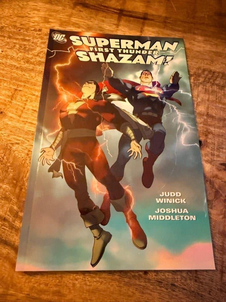 Superman First Thunder Shazam! DC Comics Graphic Novel, Eén comic, Amerika, Zo goed als nieuw, Judd Winick, Joshua Middleton