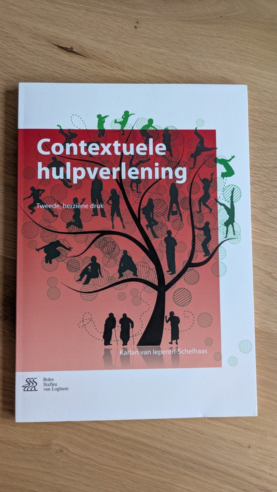 Contextuele hulpverlening - Tweede, herziene druk, Nieuw, Karlan van Ieperen-Schelhaas, Beta, HBO