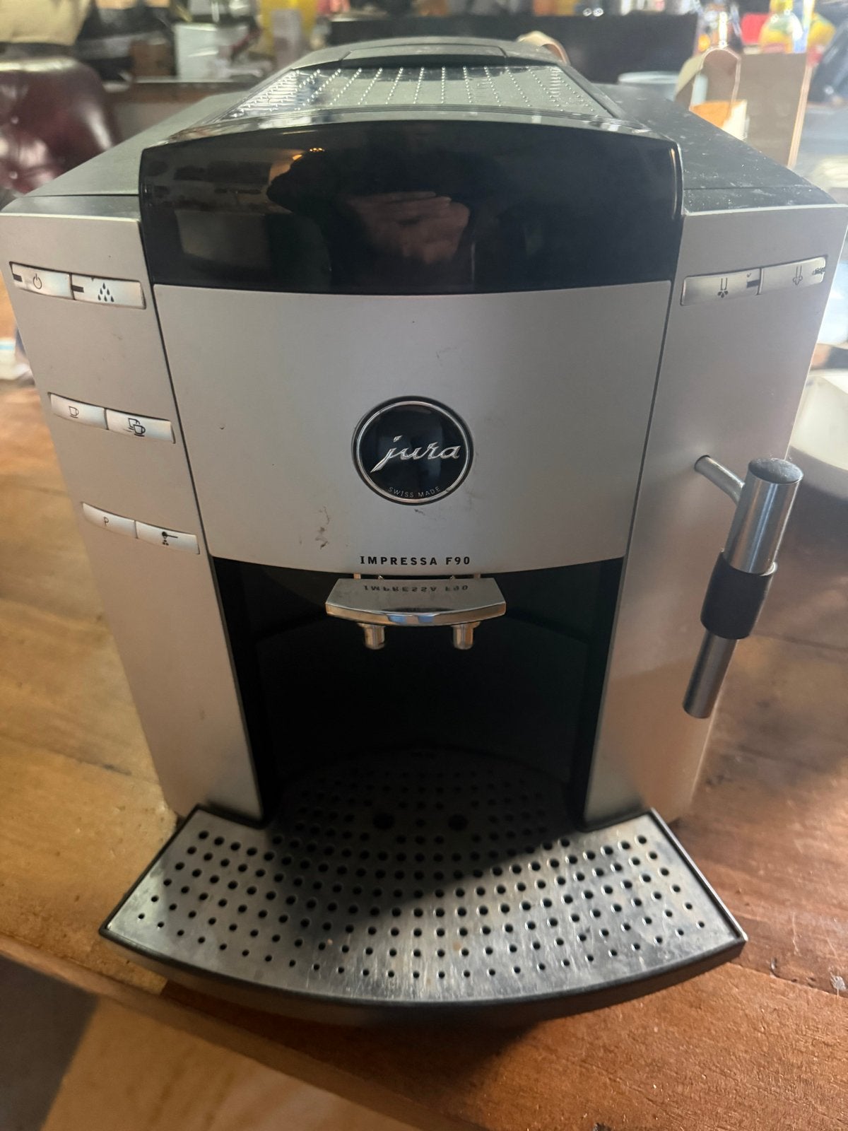Jura Impressa F90 - Defect - Voor onderdelen of reparatie, Ophalen of Verzenden, Niet werkend, Koffiemachine, Koffiebonen