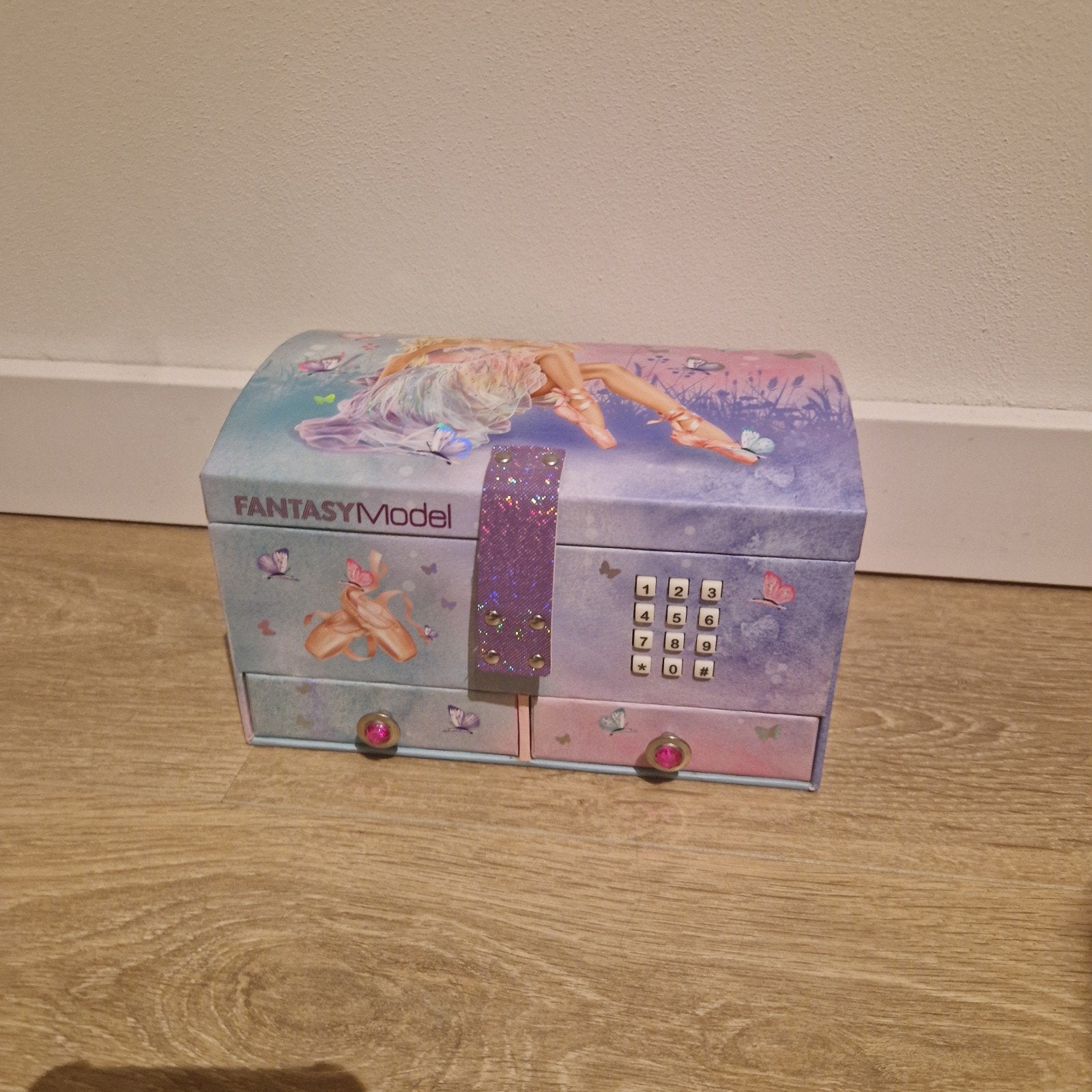 FantasyModel sieradendoosje, Ophalen, Gebruikt, Blauw, Met slot