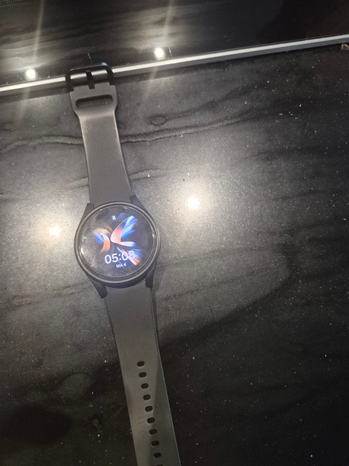 Samsung watch 4  inclusief oplader, GPS, Zwart, Nieuw, Waterdicht