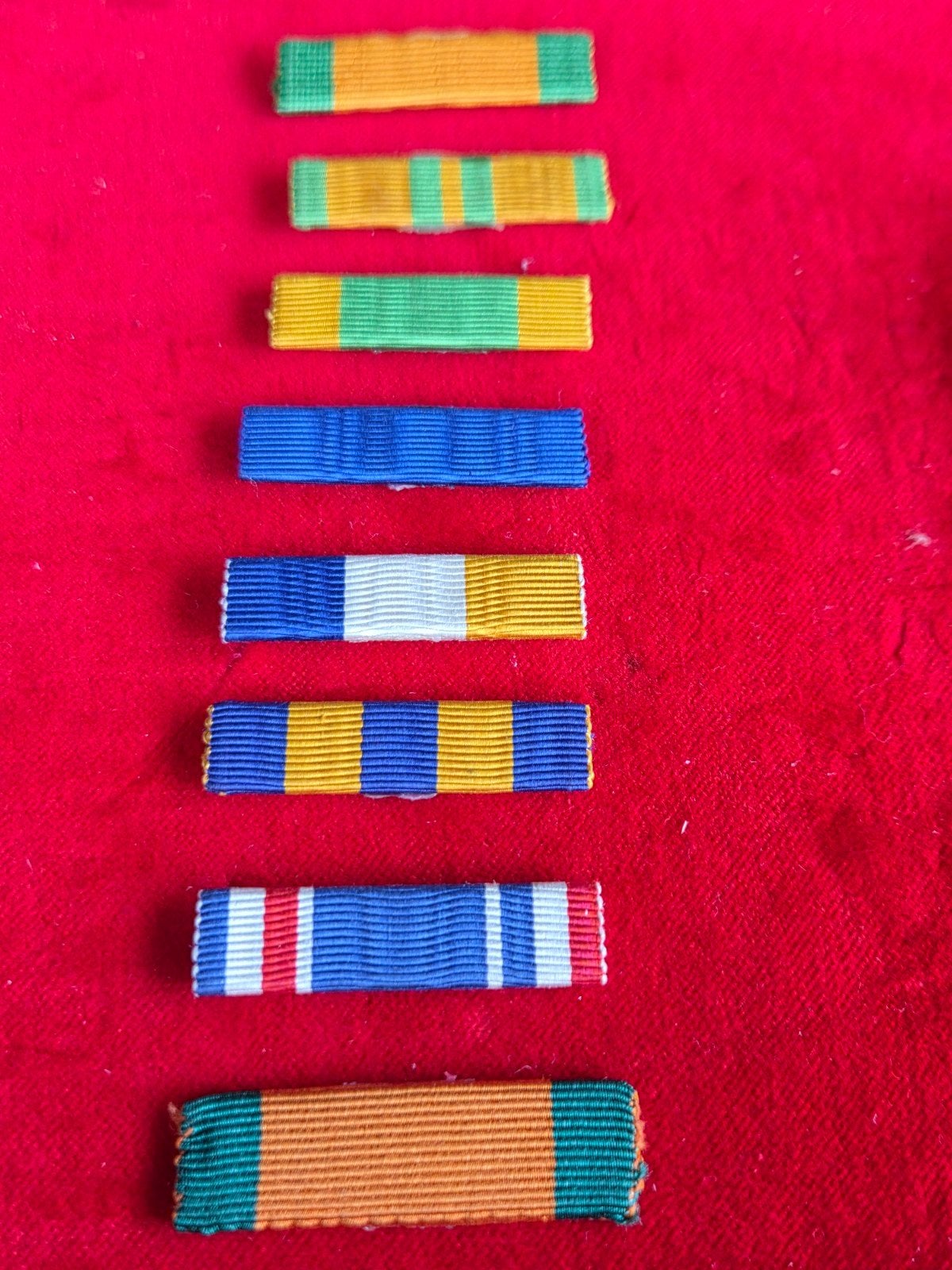 Set van 8 medaille/onderscheiding batons, waaronder Nederlan, Ophalen of Verzenden, Landmacht, Nederland, Lintje, Medaille of Wings