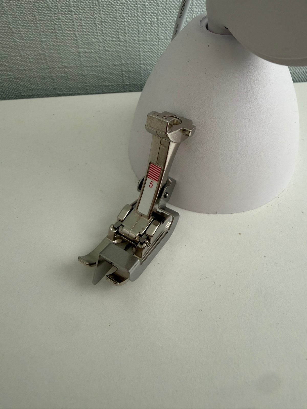 Bernina Blindzoomvoet 5 - Perfect voor onzichtbare zomen, Ophalen of Verzenden, Zo goed als nieuw, Toebehoren, Bernina