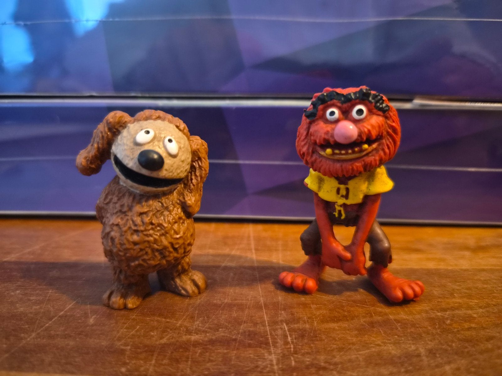 2 Muppet Show beeldjes uit de jaren '70 - Animal en Rowlf, Verzamelen, Ophalen of Verzenden, Gebruikt