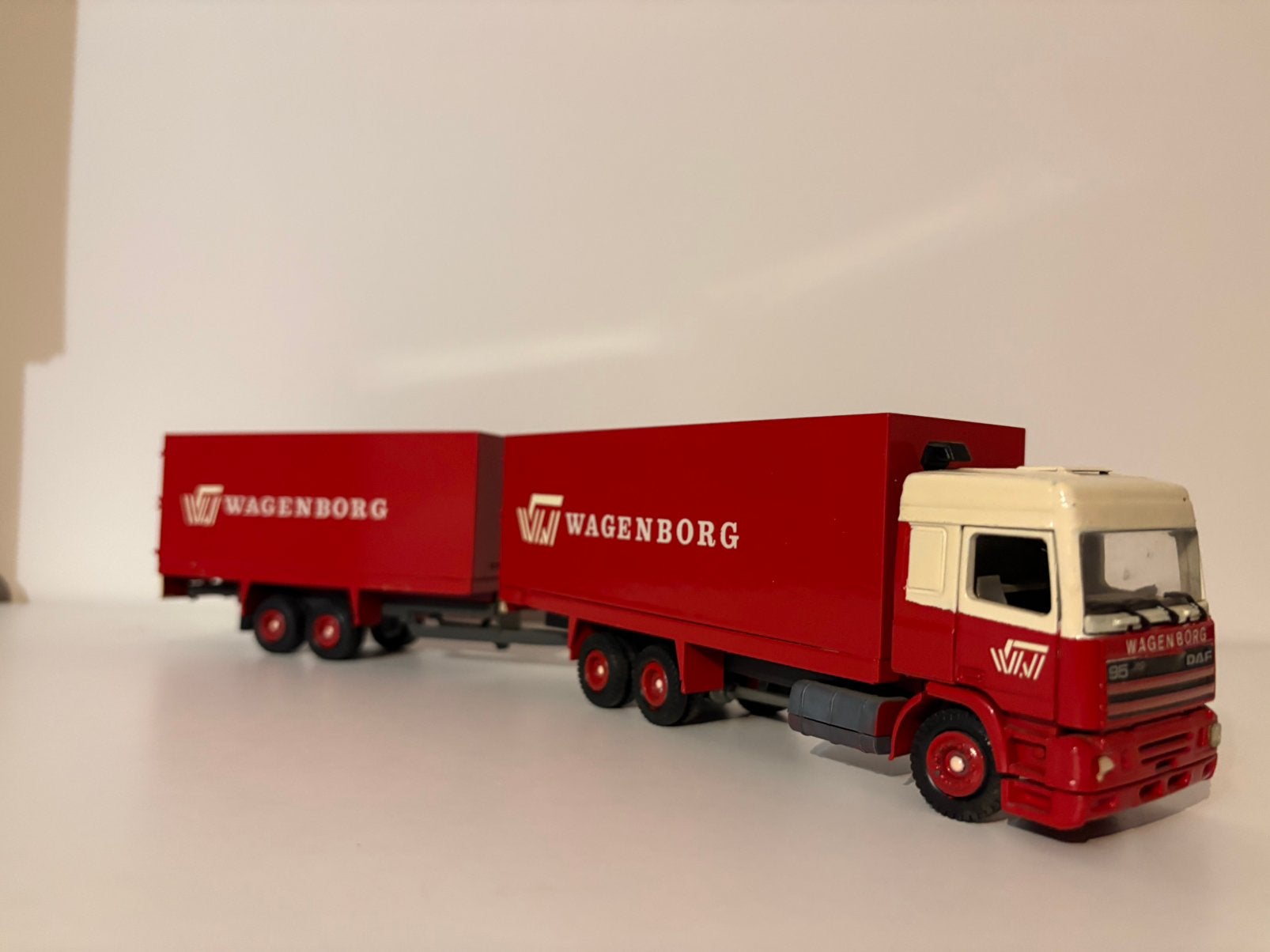 Daf 95 Wagenborg Tekno, Hobby en Vrije tijd, Modelauto's | 1:50, Verzenden, Zo goed als nieuw, Bus of Vrachtwagen, Tekno