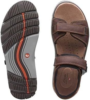 gezocht Originele clarks sandalen magneet sluiting maat 44, Sandalen, Bruin, Ophalen of Verzenden, Zo goed als nieuw