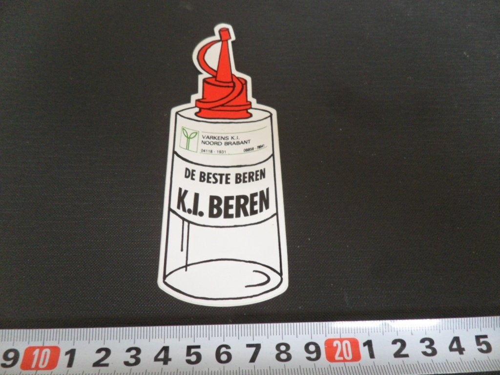 sticker varkens KI noord brabant helvoirt mill beste beren, Ophalen, Zo goed als nieuw