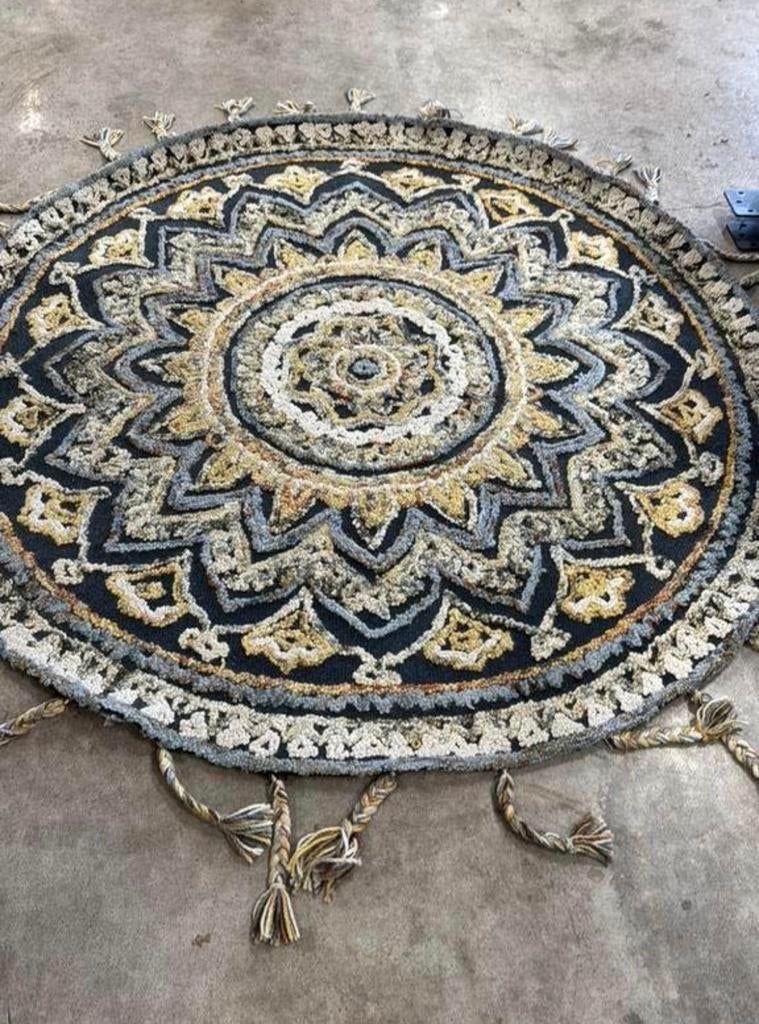 Kleed dutch bone, Huis en Inrichting, Ophalen, Zo goed als nieuw, Rond, 150 tot 200 cm
