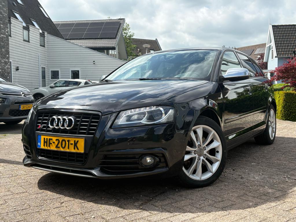 Audi A3 2.0 TFSI Quattro 200PK S-Line – Automaat -, Auto's, Automaat, Euro 5, 4 cilinders, 1984 cc