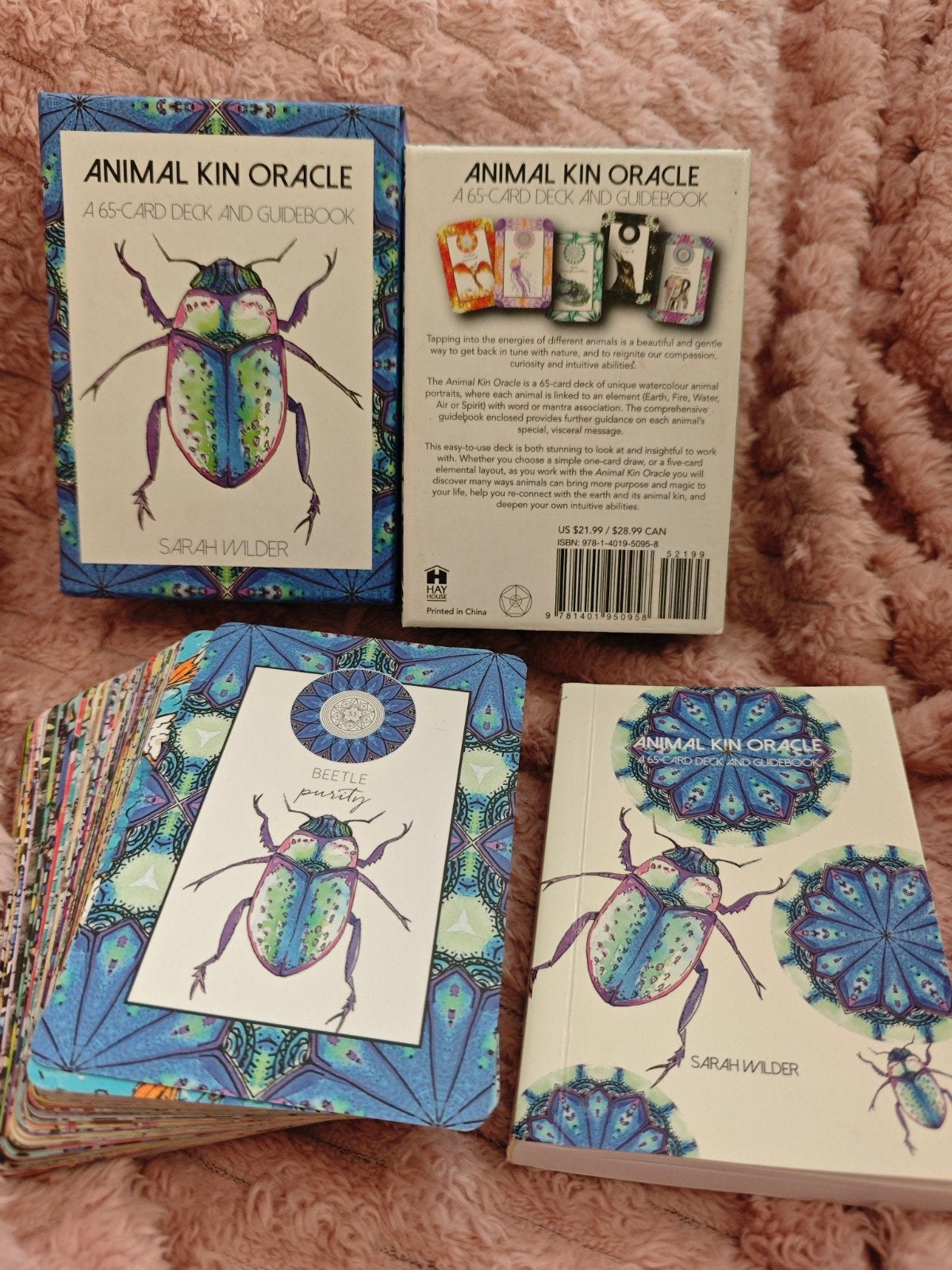 Animal Kin Oracle Kaartendeck en Gidsboek, Boeken, Overige typen, Nieuw, Ophalen of Verzenden, Overige onderwerpen