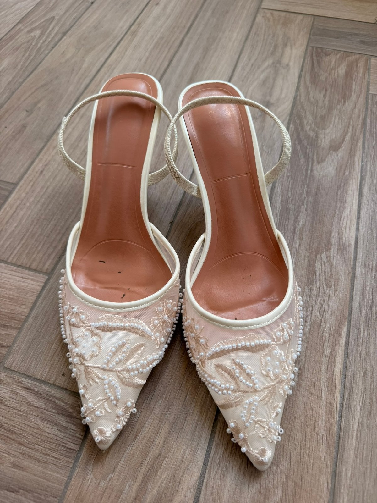 Leuke hakken (bruidsschoenen) van Zara 1x gedragen!, Kleding | Dames, Schoenen, Ophalen, Zo goed als nieuw, Zwart
