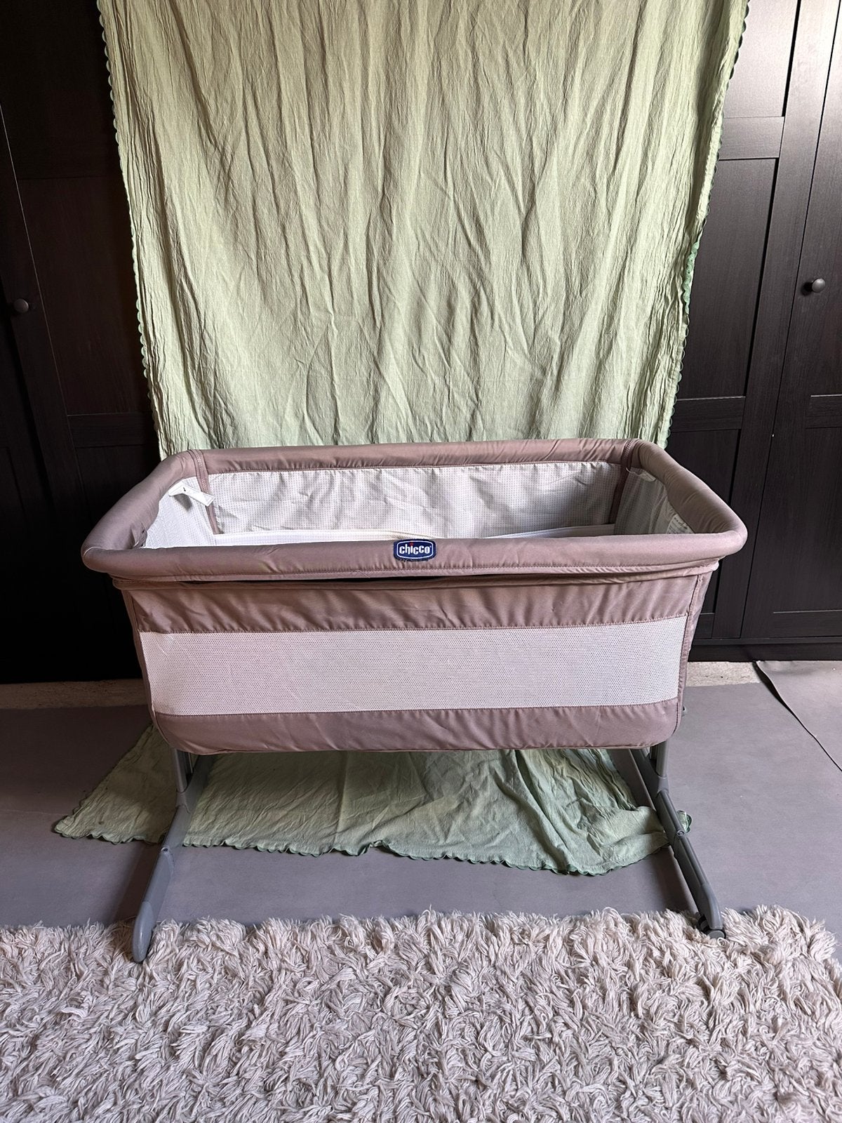 Chicco Next2Me Standard Sand co-sleeper wieg, Ophalen, Zo goed als nieuw, Wieg