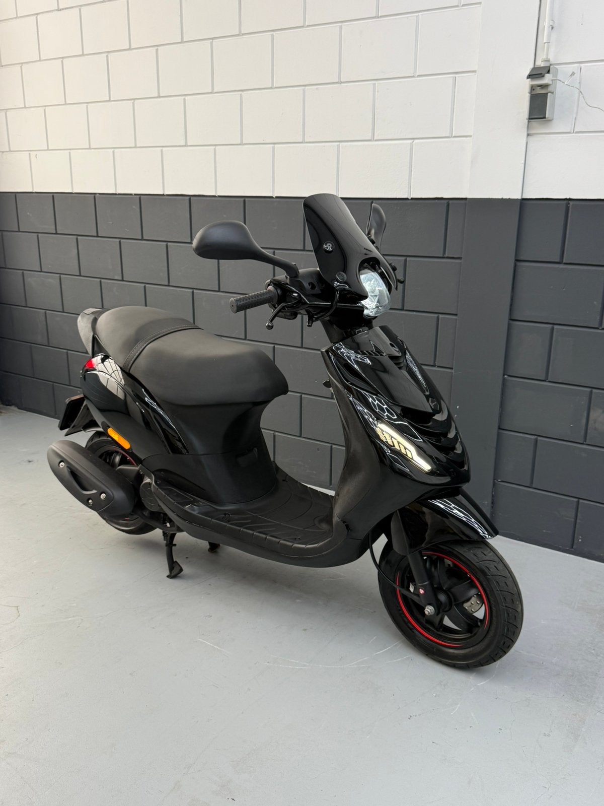 Piaggio Zip Sp Iget 2021 Snorscooter Vol Opties! ( Alpha Led, Ophalen