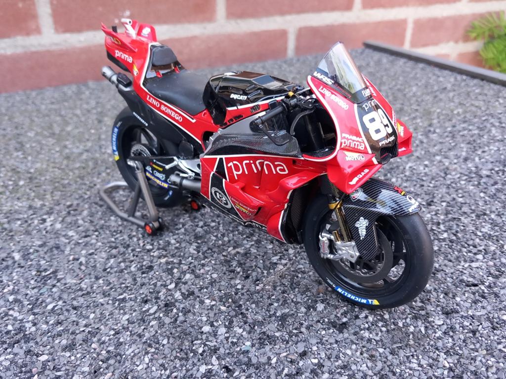 Ducati Desmosedici GP24 #89 Jorge Martin GP Silverstone 2024, Ophalen of Verzenden, Nieuw, 1:9 t/m 1:12, Motor