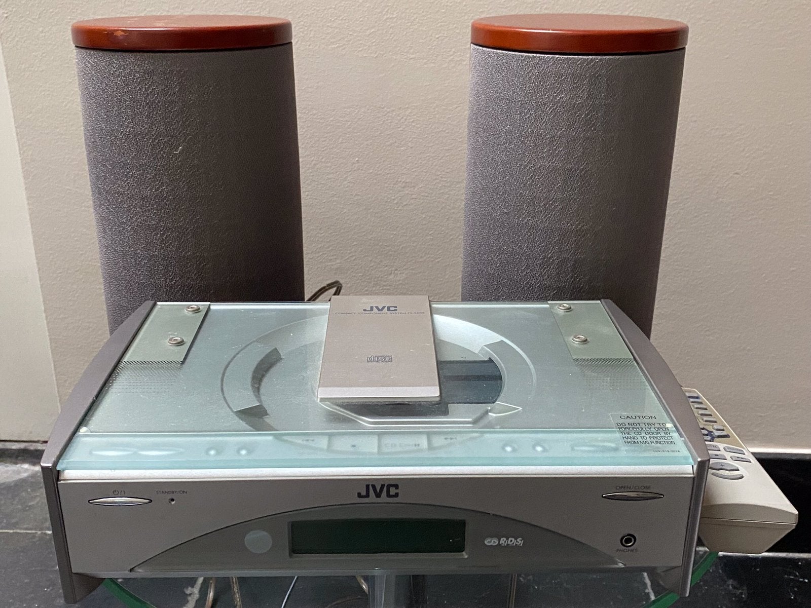 JVC FS-SD7R CD-Radio met bijbehorende speakers, Audio, Tv en Foto, Cd-spelers, Ophalen, Zo goed als nieuw, JVC