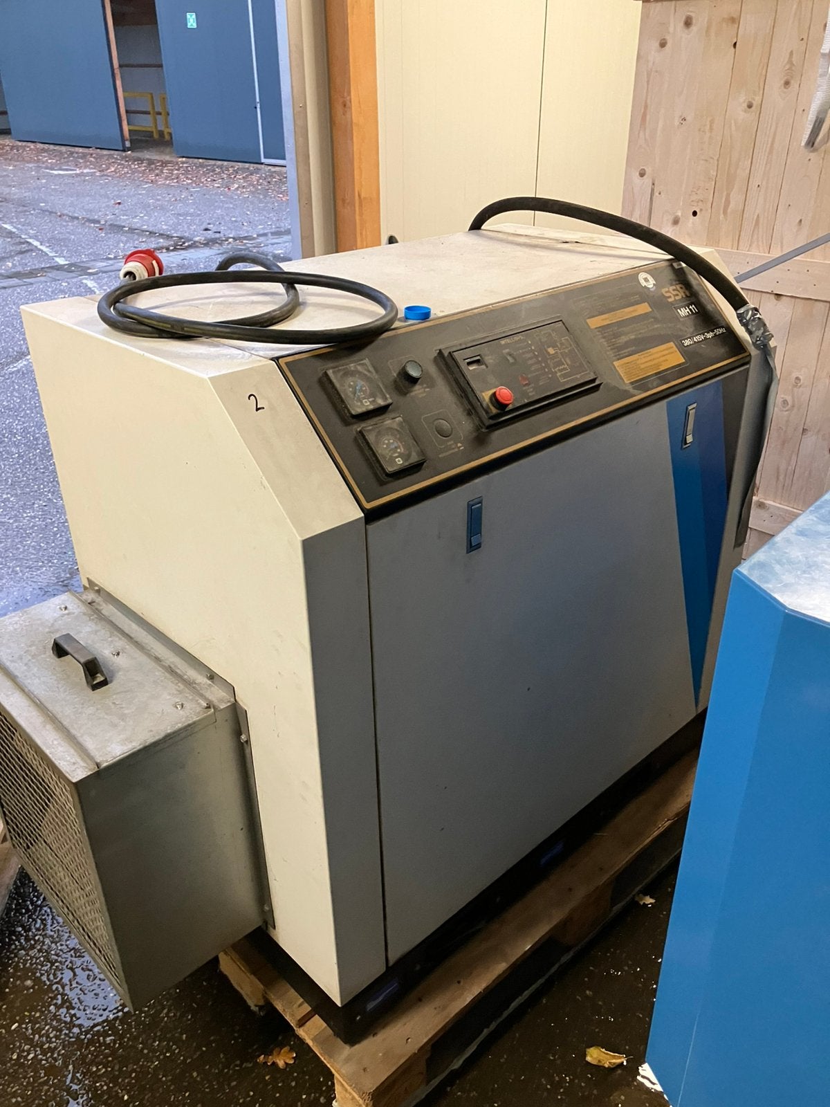 Ingersoll rand schroefcompressor compressor, Doe-het-zelf en Verbouw, 100 liter of meer, Ophalen, Zo goed als nieuw