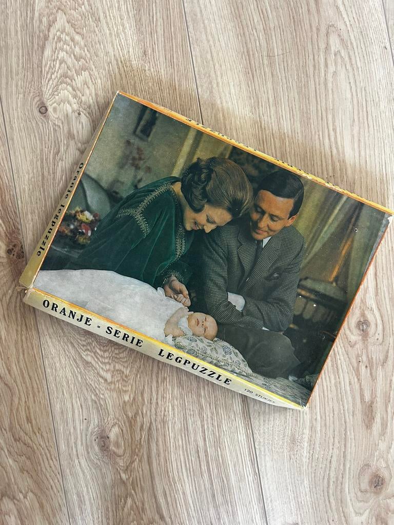 Puzzel Beatrix, Claus en Willem-Alexander, Ophalen of Verzenden, Minder dan 500 stukjes, Gebruikt, Legpuzzel