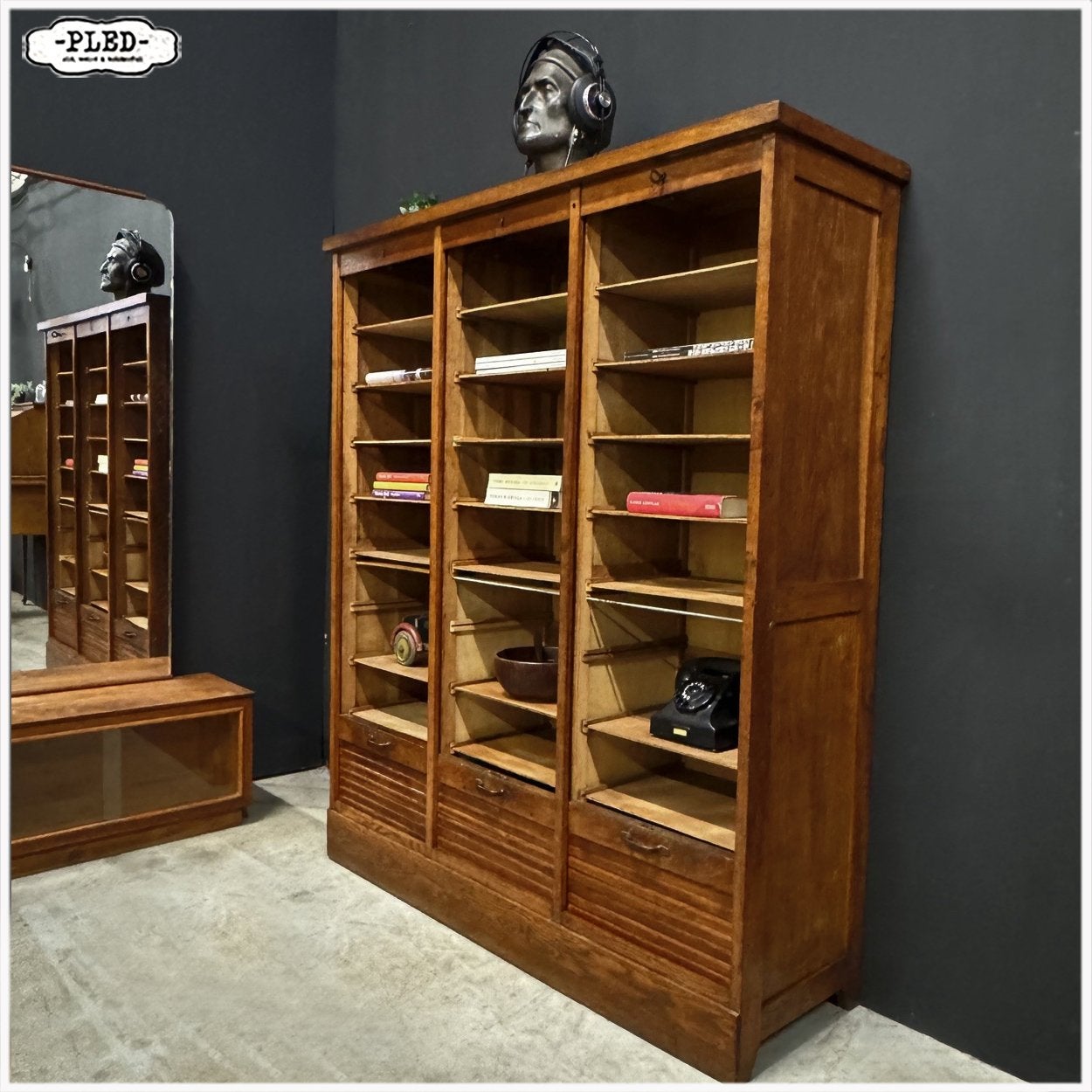 Driedeurs roldeurkast Kast Boekenkast Archiefkast, Ophalen, Met deur(en), 100 tot 150 cm, 100 tot 150 cm