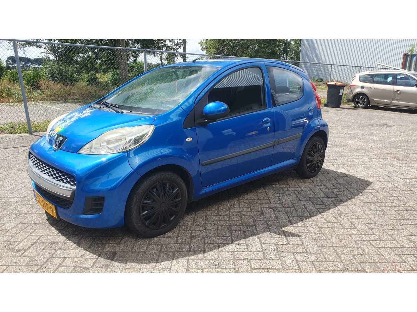 Peugeot 107 1.0 12V Sublime, 32-JXP-9, Voorwielaandrijving, Gebruikt, 68 pk, Origineel Nederlands