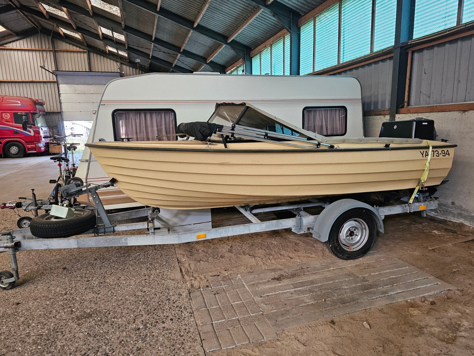 KMV Vital 15 Consoleboot met Suzuki buitenboordmotor, Watersport en Boten, Overige merken, Gebruikt, Buitenboordmotor, Trailer