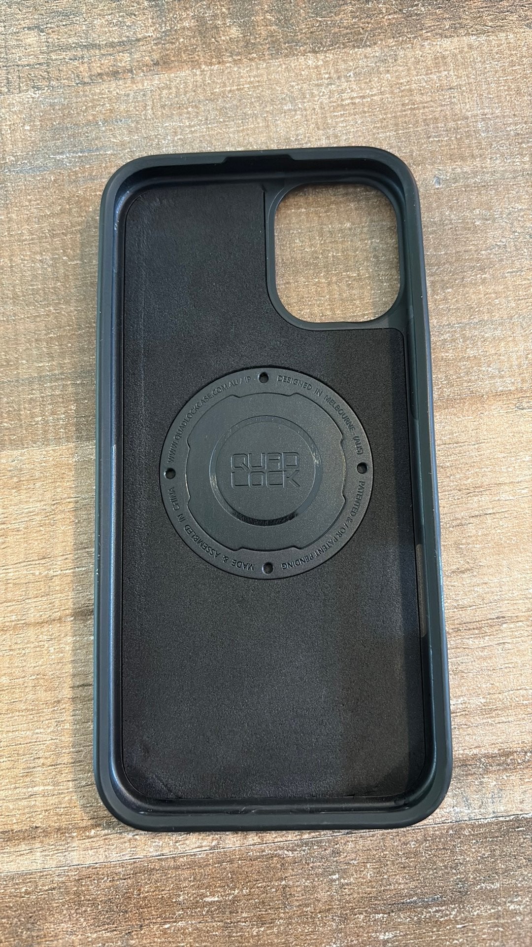 Quadlock iphone 16 plus, IPhone 16 Plus, Quad Lock, Ophalen of Verzenden, Zo goed als nieuw