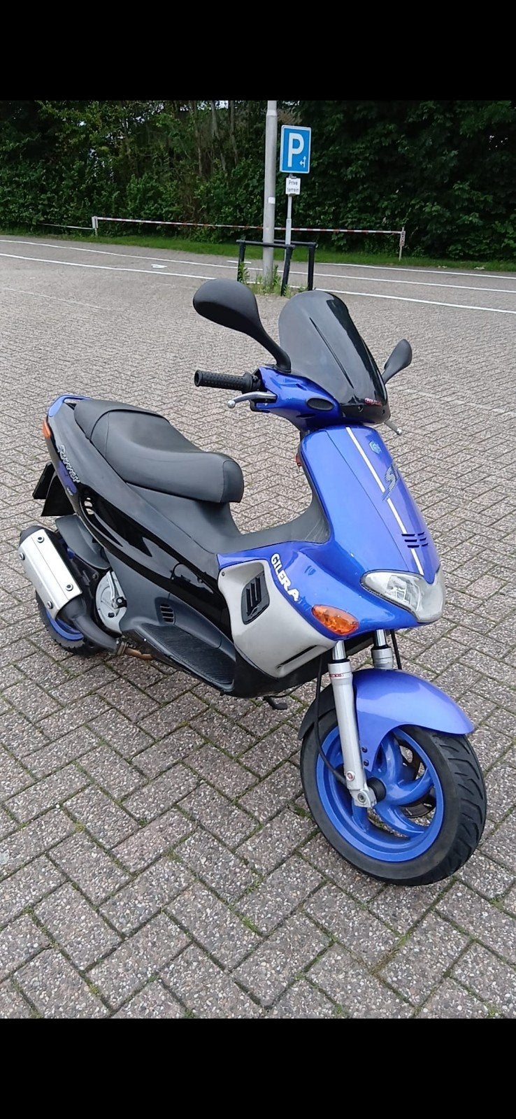 te ruil voor civic of honda !! runner 180 DD DG A2 motorpla, Fietsen en Brommers, Ophalen of Verzenden
