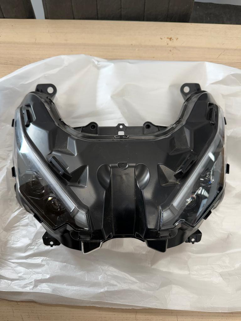 Koplamp Honda X-ADV 750 origineel XADV 2025, Ophalen