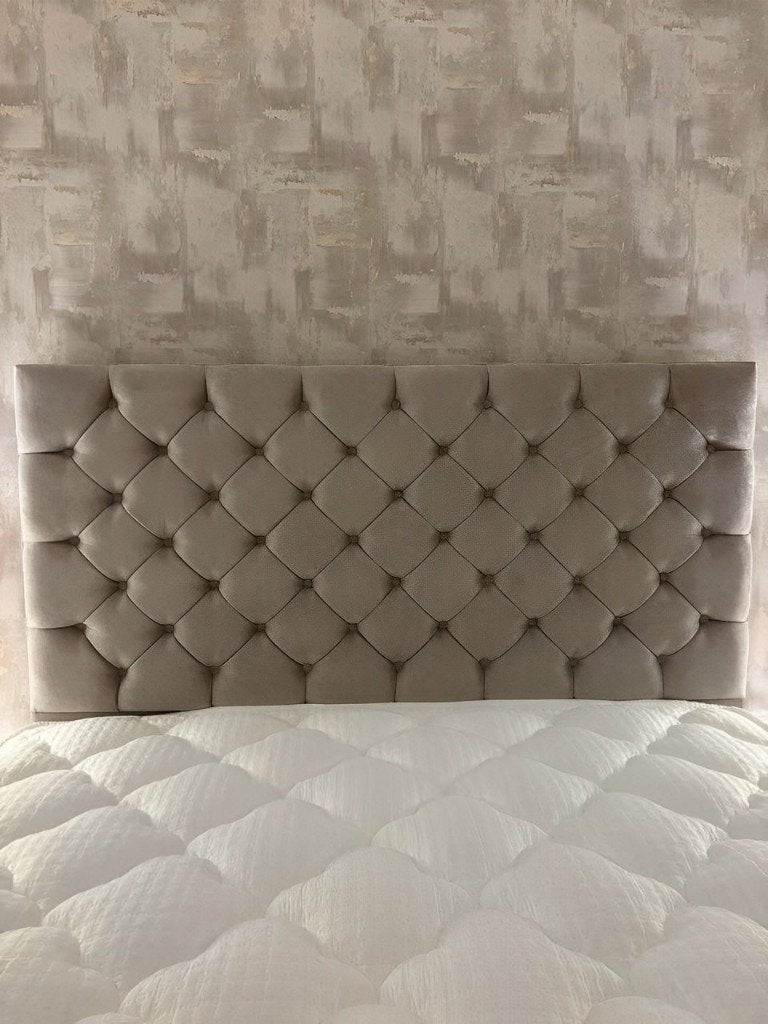 Luxe divanbed met matras, Huis en Inrichting, Slaapkamer | Boxsprings, Beige, Ophalen of Verzenden, 200 cm, Modern