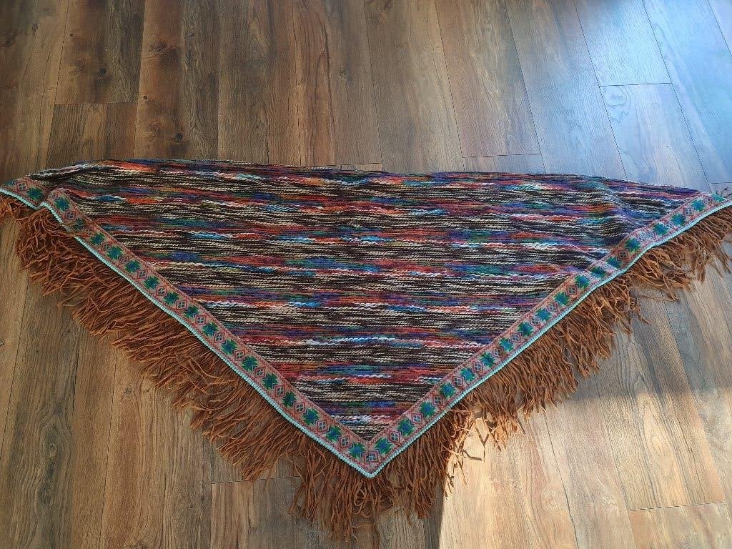 Ibiza omslagdoek sjaal stolla van wol, Ophalen of Verzenden, Gedragen, Maat 46/48 (XL) of groter, Sjaal