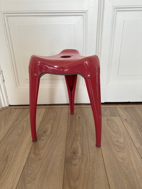 Dulton Wisdom Tooth design kruk rood Japan, Huis en Inrichting, Krukjes, Ophalen, Gebruikt, Staal