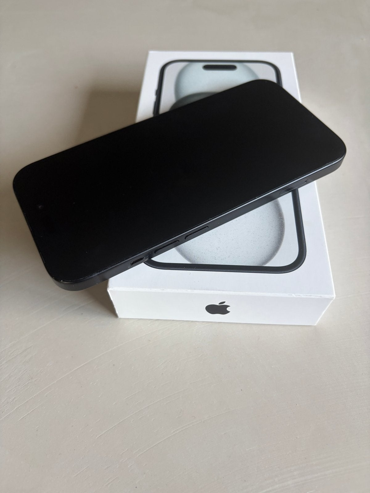 iPhone 15 Zwart 128GB - zeer nette staat, IPhone 15, Zwart, 88 %, Ophalen of Verzenden