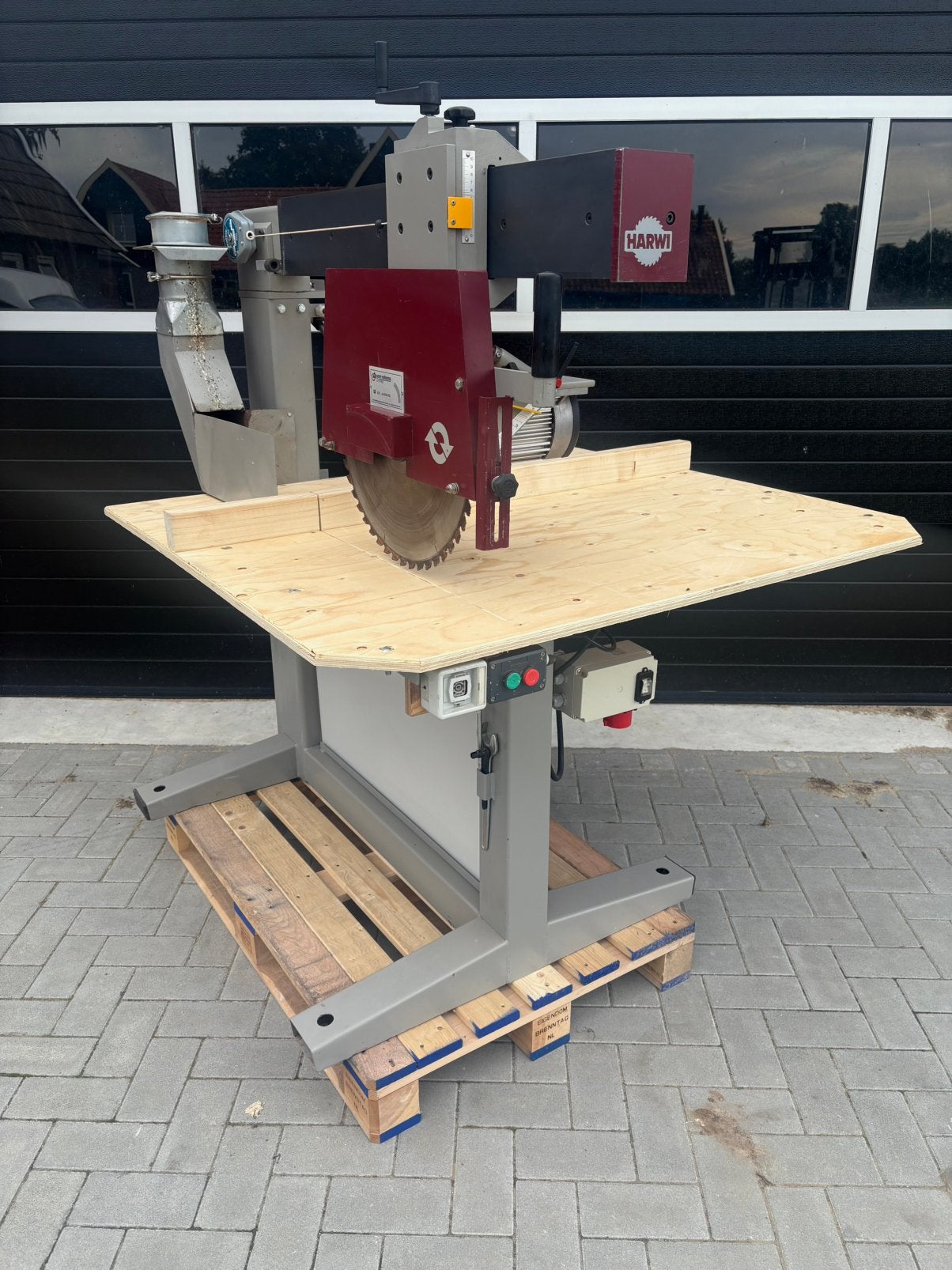 Harwi 625-H Afkortzaag / Trekzaag – 400 Volt – Motorrem, Doe-het-zelf en Verbouw, 70 mm of meer, Ophalen of Verzenden, Zo goed als nieuw