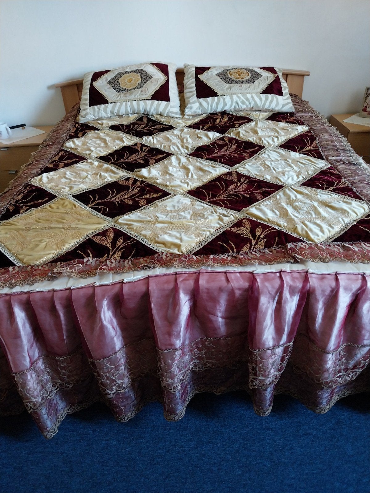 Luxe beddensprei met kussenslopen - Zo goed als nieuw, Meerkleurig, Overige materialen, Tweepersoons, Ophalen of Verzenden