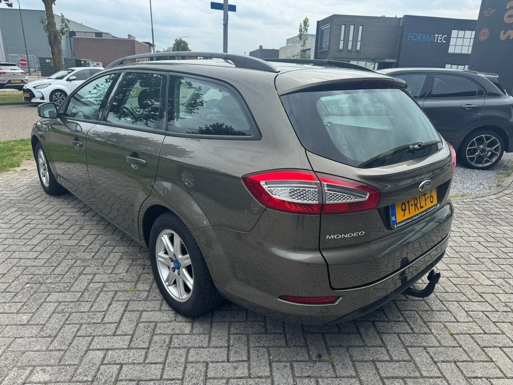 Ford Mondeo Wagon 1.6 EcoBoost NieuweMotor 70.000km|T-haak|S, Auto's, Ford, Stof, Gebruikt, Zwart, 4 cilinders