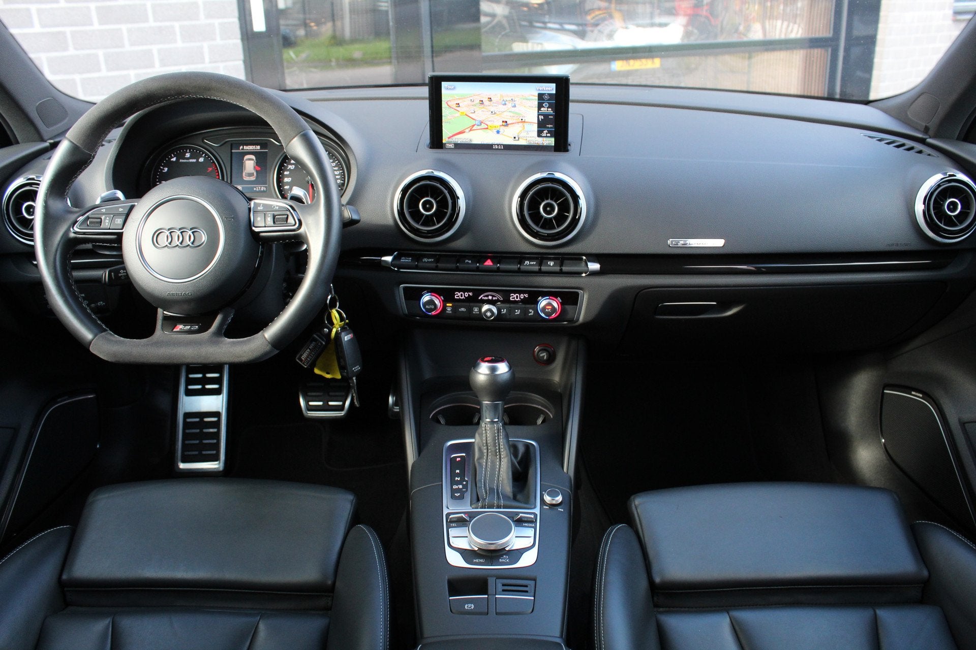 Audi RS3 Sportback 2.5 TFSI Quattro Pro Line Plus / RS zetel, Automaat, Gebruikt, Met garantie (alle), Verwarmde buitenspiegels