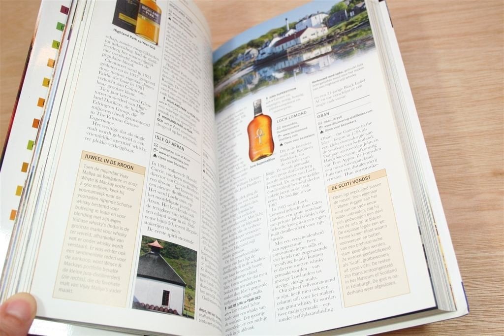 Whisky — Regio\'s, Distilleerderijen, Malts & Proefnotities., Ophalen of Verzenden, Zo goed als nieuw, Italië