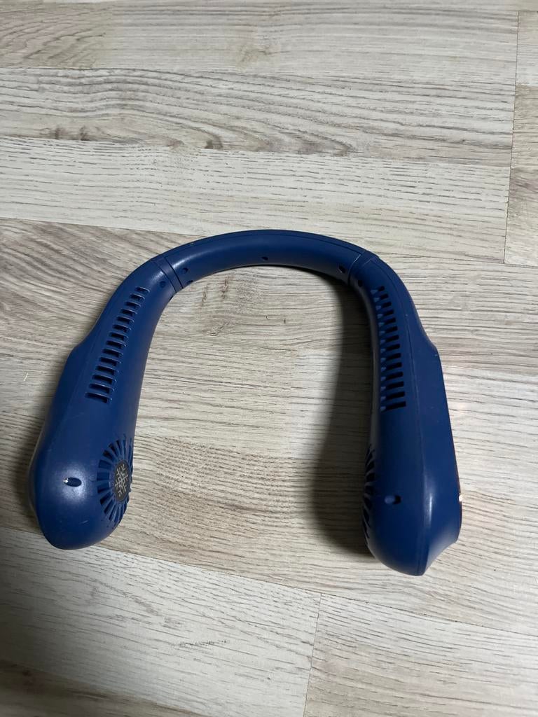 Draagbare Nekventilator - Handsfree Koeling, Witgoed en Apparatuur, Ventilatoren, Ophalen of Verzenden, Zo goed als nieuw, Overige