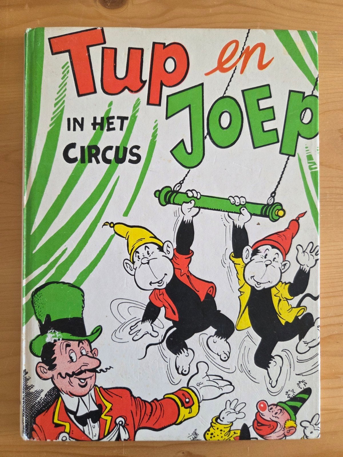 tup en joep in het circus, Boeken, Kinderboeken | Jeugd | onder 10 jaar, Ophalen of Verzenden, Gelezen