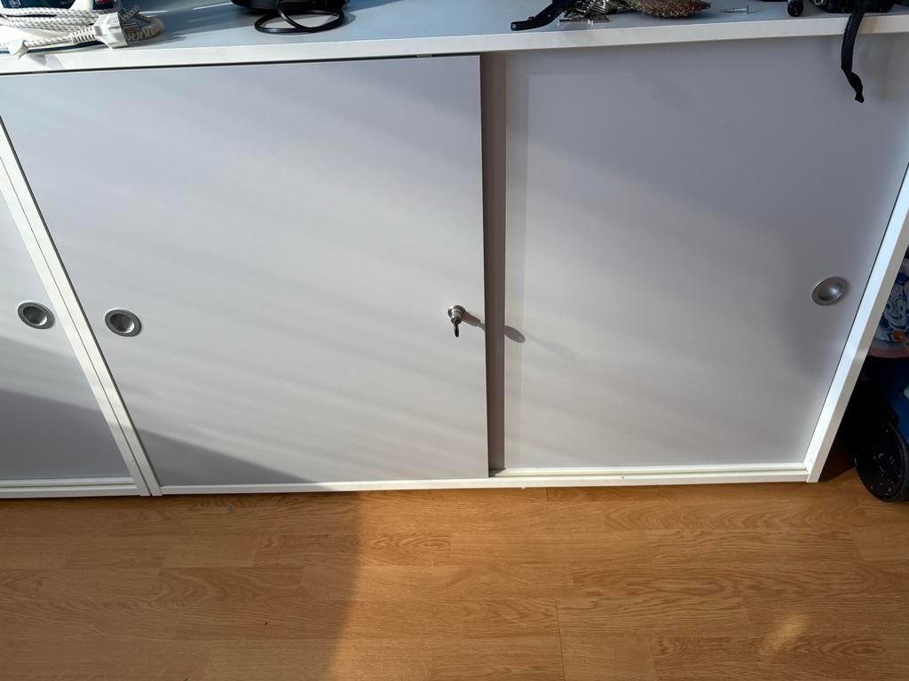 Dubbele kast met schuifdeuren, Ophalen, Gebruikt