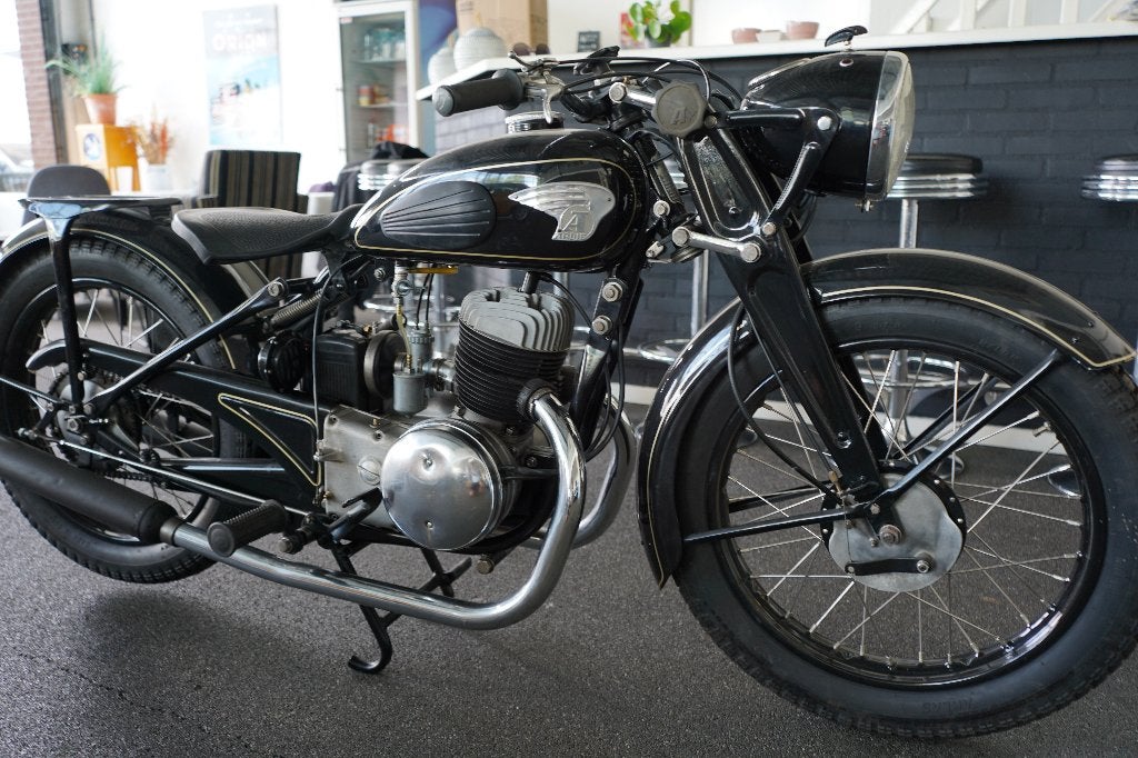 Nieuwe Advertentie Zeer mooie Ardie B 250cc Op NL Kenteken, Motoren, Motoren | Oldtimers, D, 250 cc, Overig, 1 cilinder